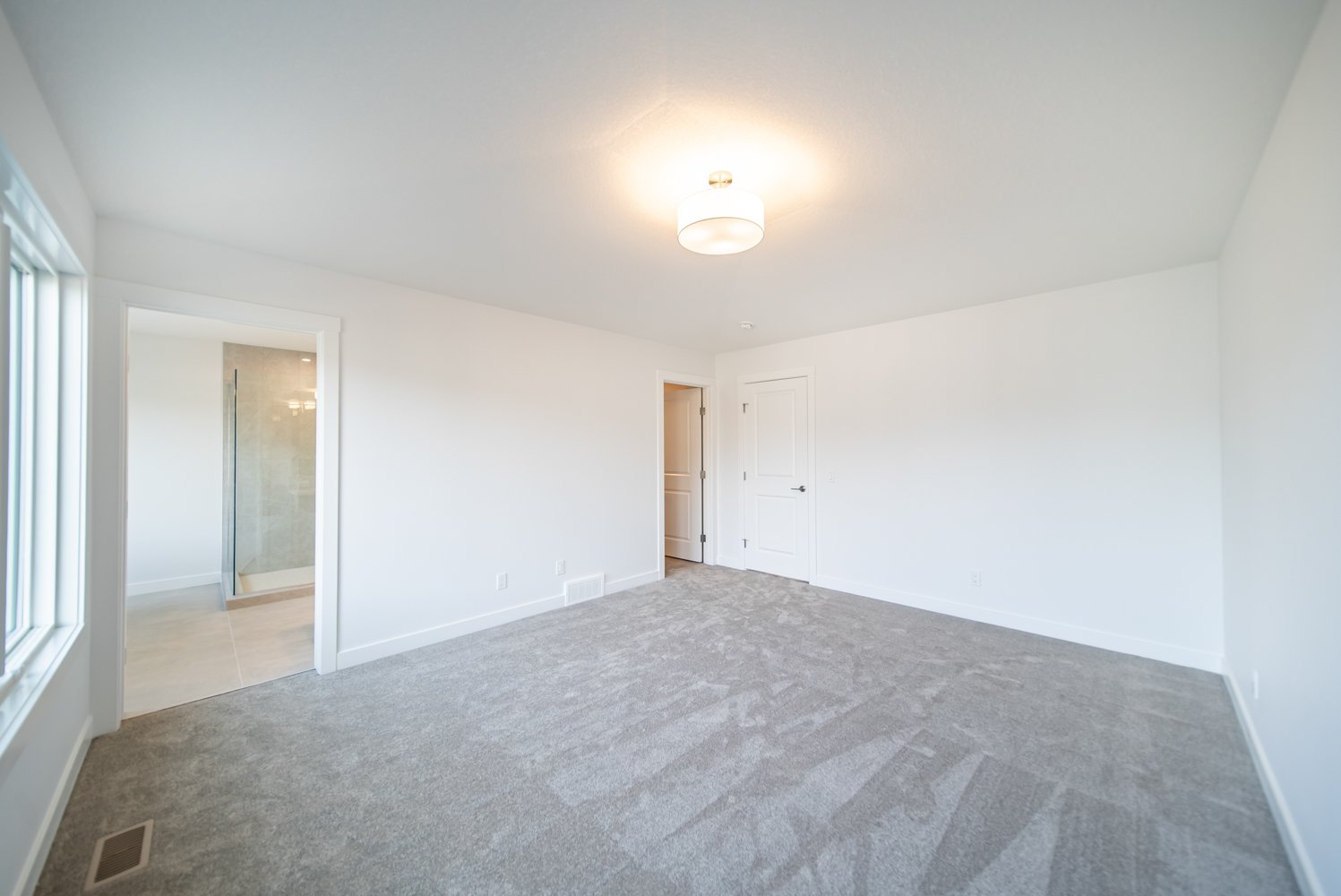 A quick possession home in Rockland Park located at 73 Royston Grove