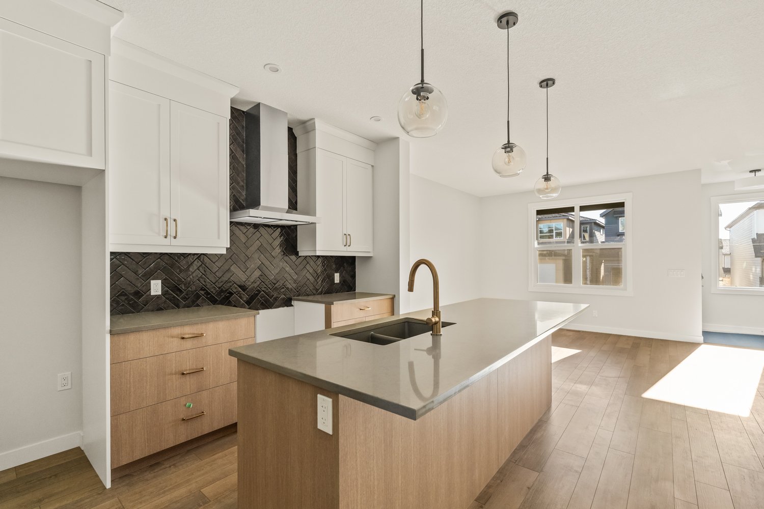 Photos of a quick possession home in Rockland Park at 82 Royston Park