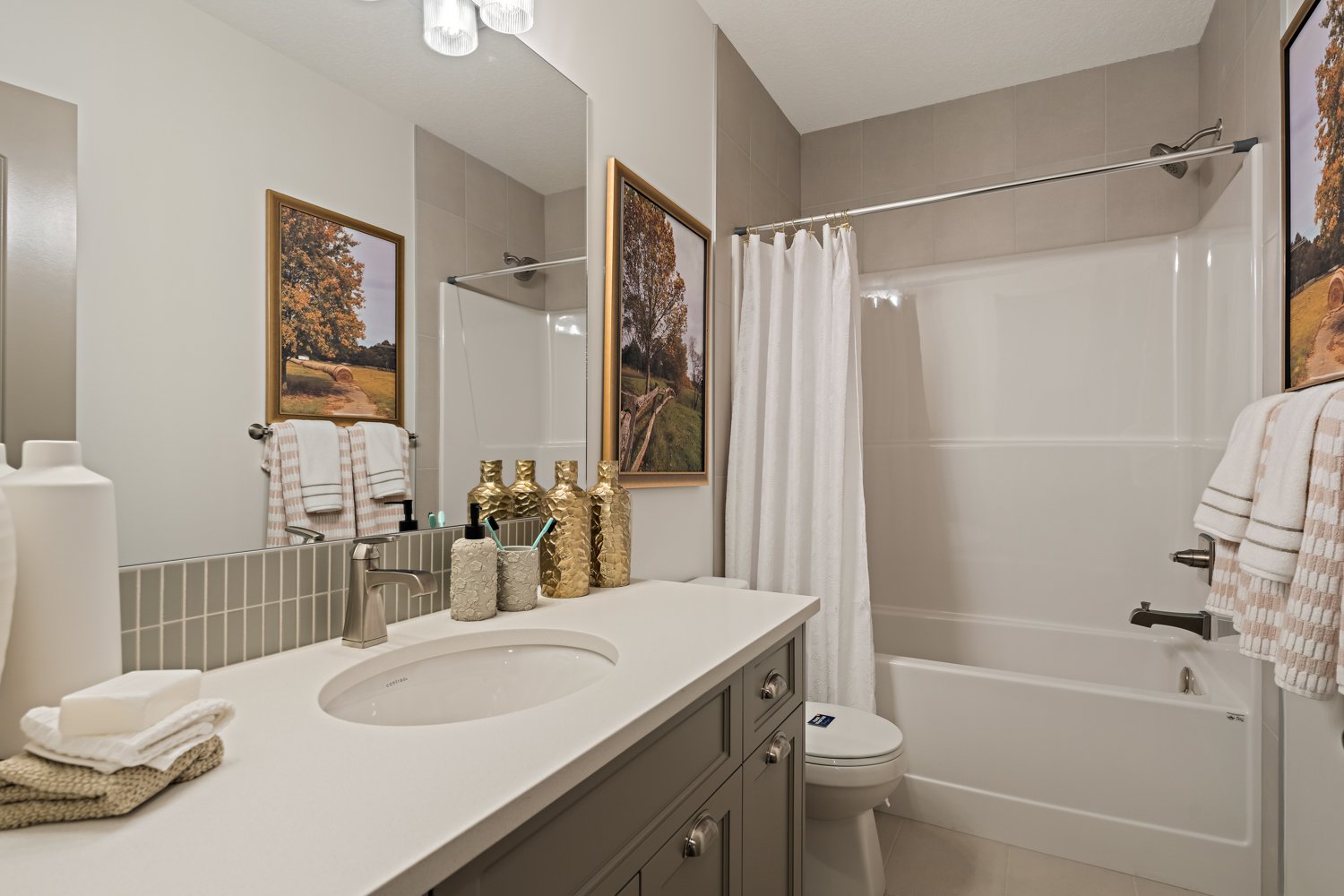 Alder - Basement Suite Bathroom - Calgary - Brookfield Residential
