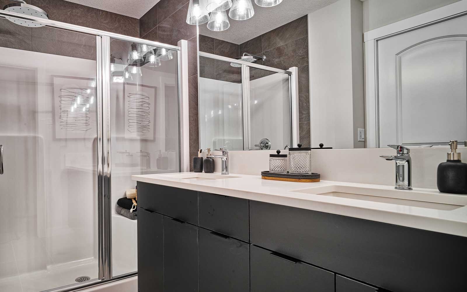 A photo of the ensuite of the Wicklow show home in Calgary by Brookfield Residential