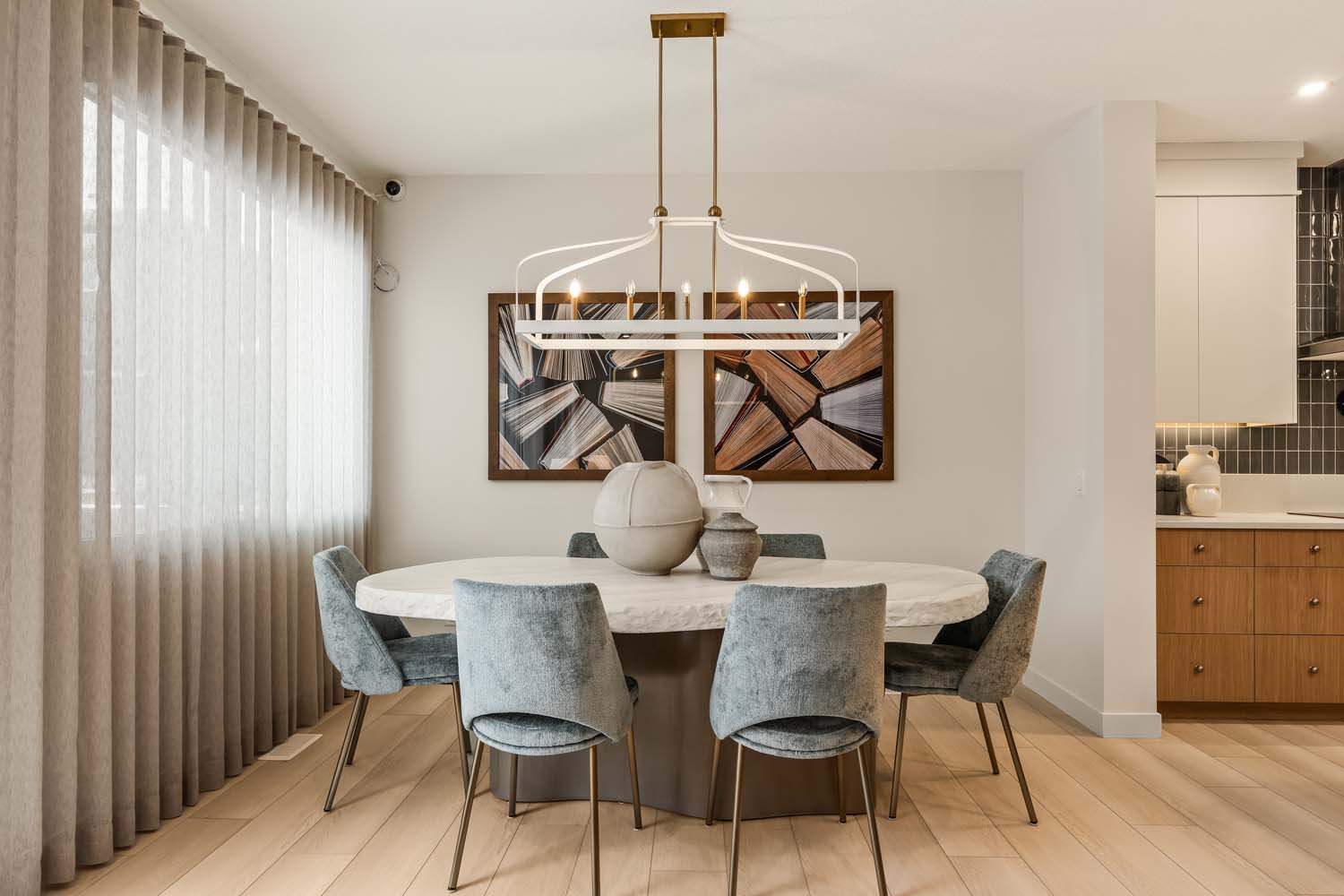 Amery 26 - Dining Area - Brookfield Residential