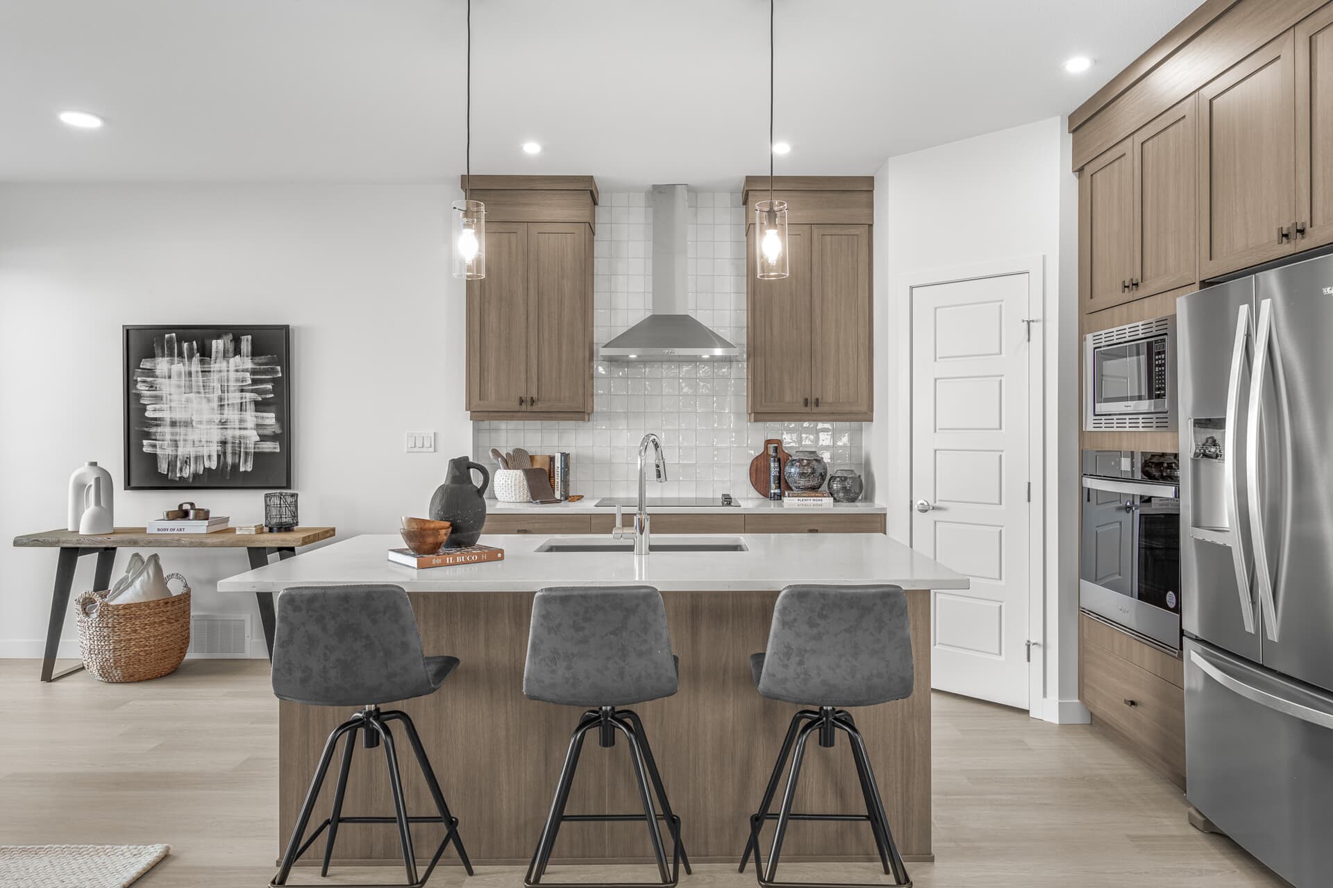 Astoria Show Home In The Orchards in Edmonton Alberta