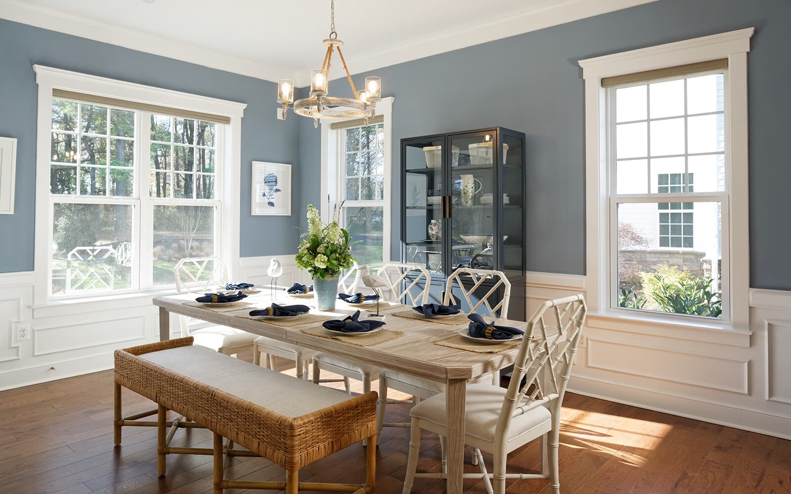 The dining room in the Monet by Brookfield Residential