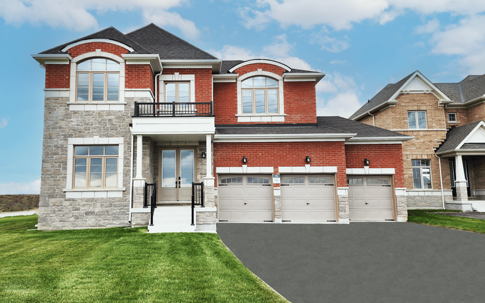 Exterior image of Lot 117 at Heartland in Baxter, Ontario