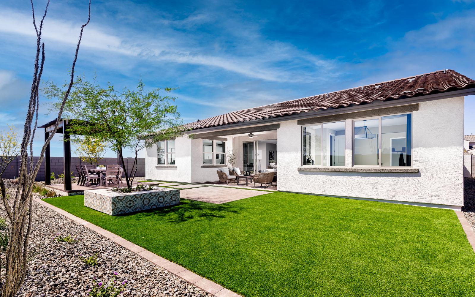 Lily at Mariposa in Blossom Rock