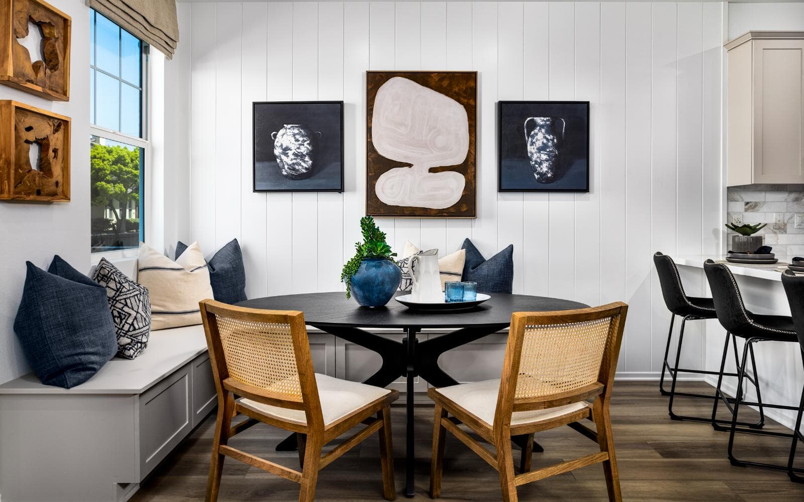 03_Bloom_P2_Dining Morning Room