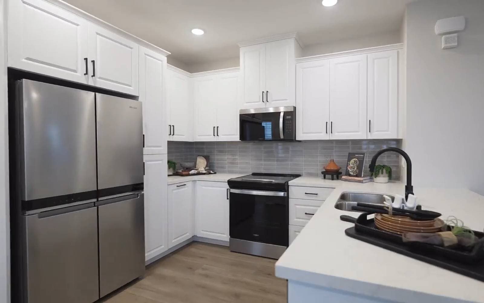 Bloom Plan 1- Background Image