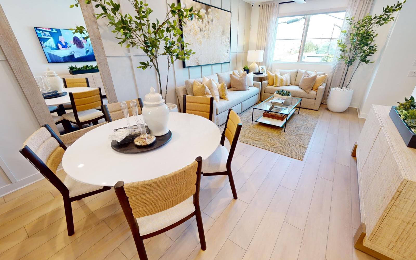 P1 Dining and Great Room