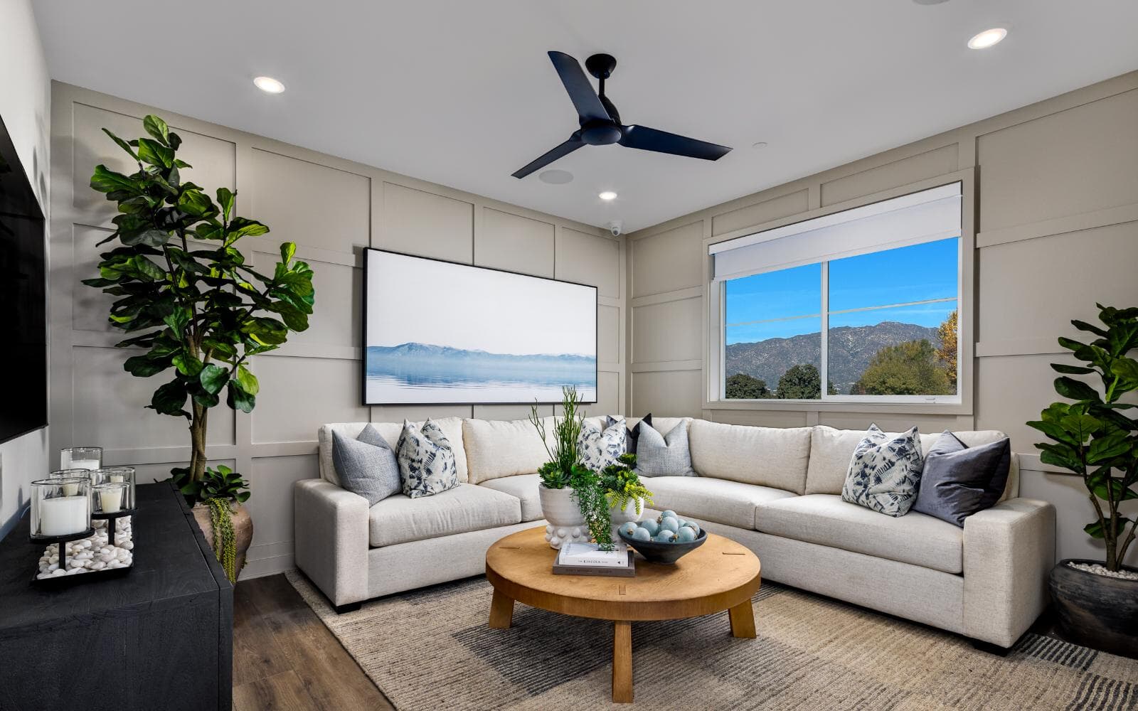 01_Magnolia_Plan 3_Family Room