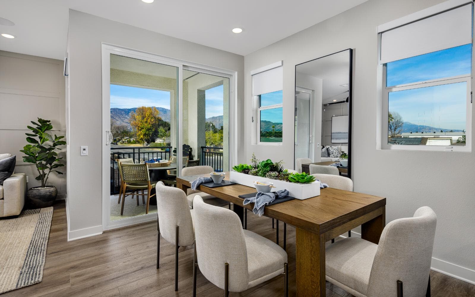 03_Magnolia_Plan 3_Dining to Patio