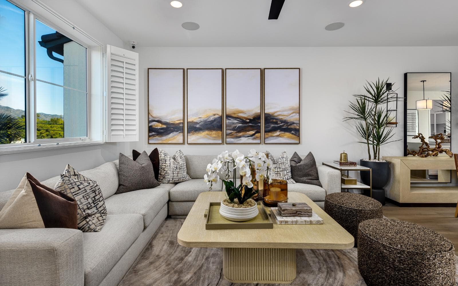 03_Magnolia_Plan 6_Family Room