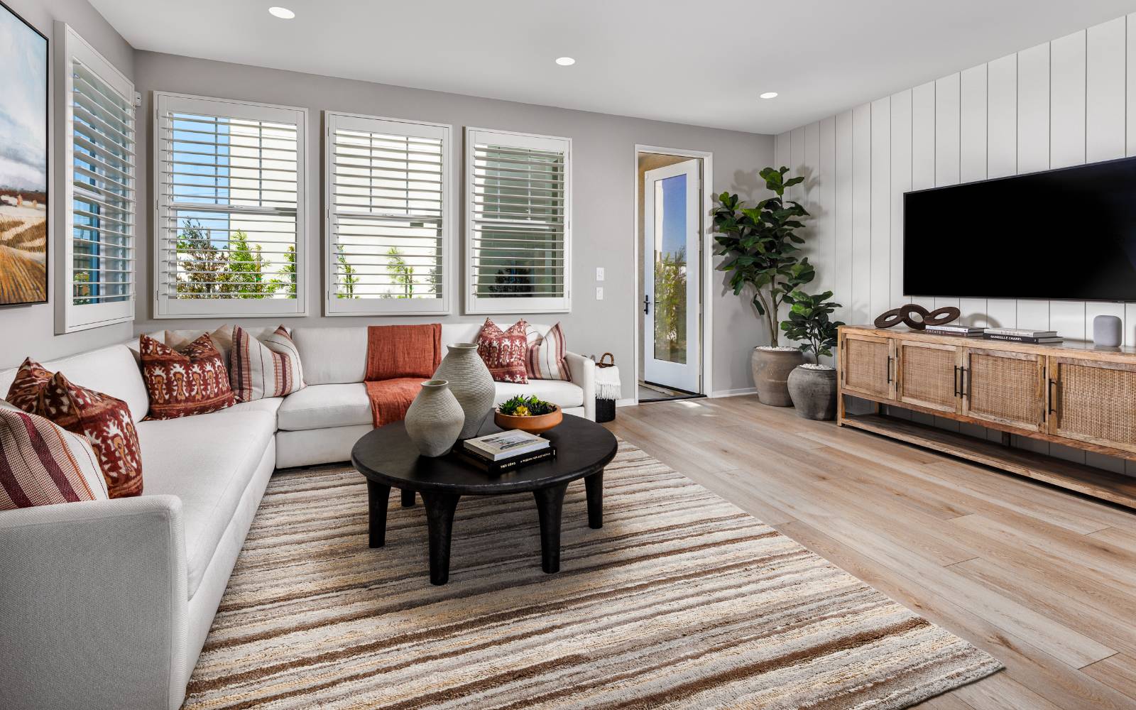 06_Dwell_Plan 2r_Family Room