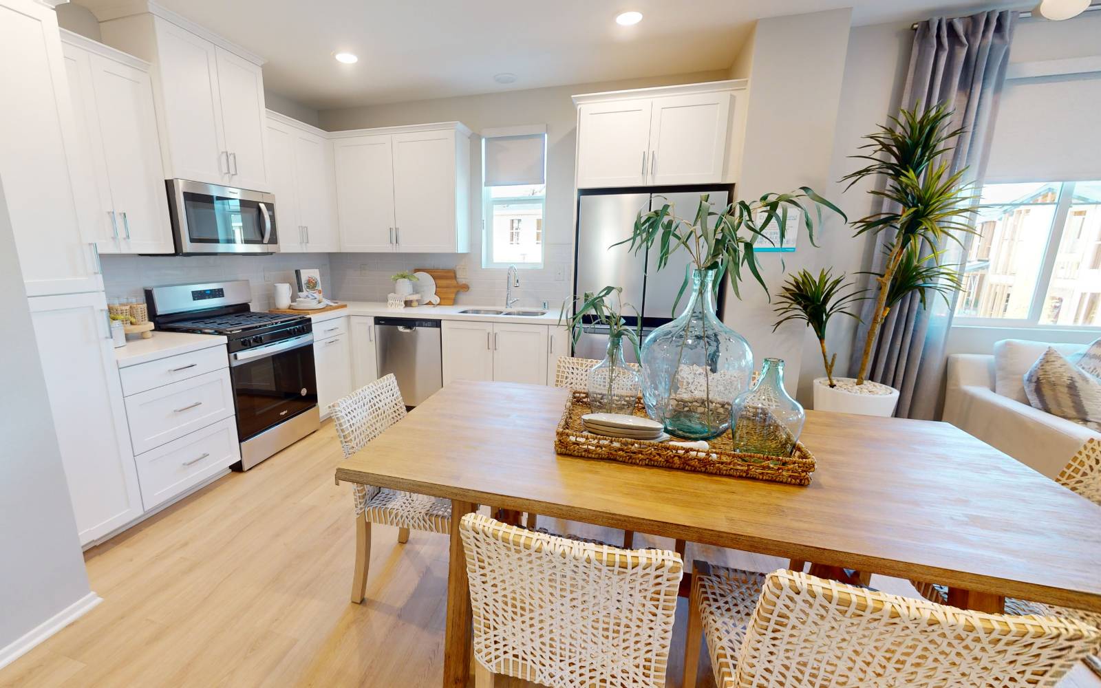 Row Plan 1 - Kitchen & Dining