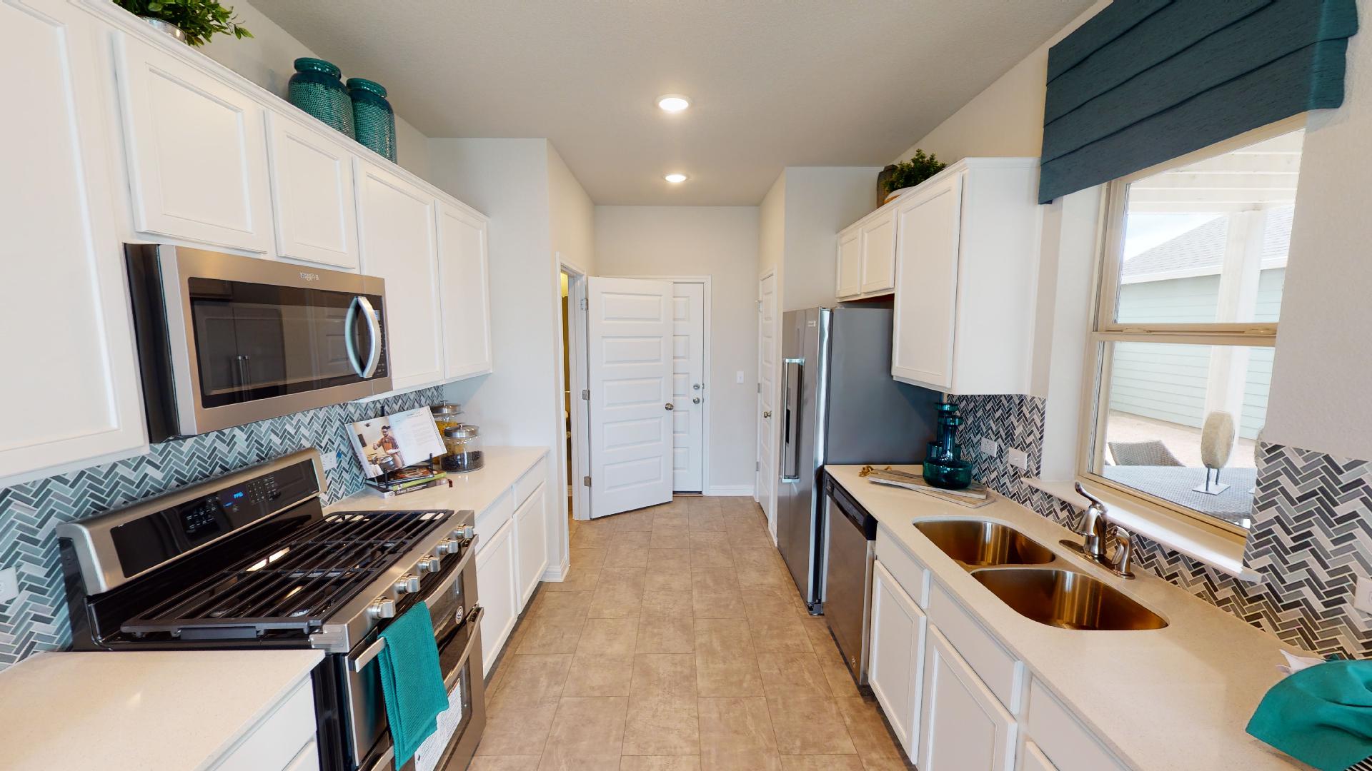 Image of kitchen in Georgetown in Easton Park by Brookfield Residential in Austin, Texas.