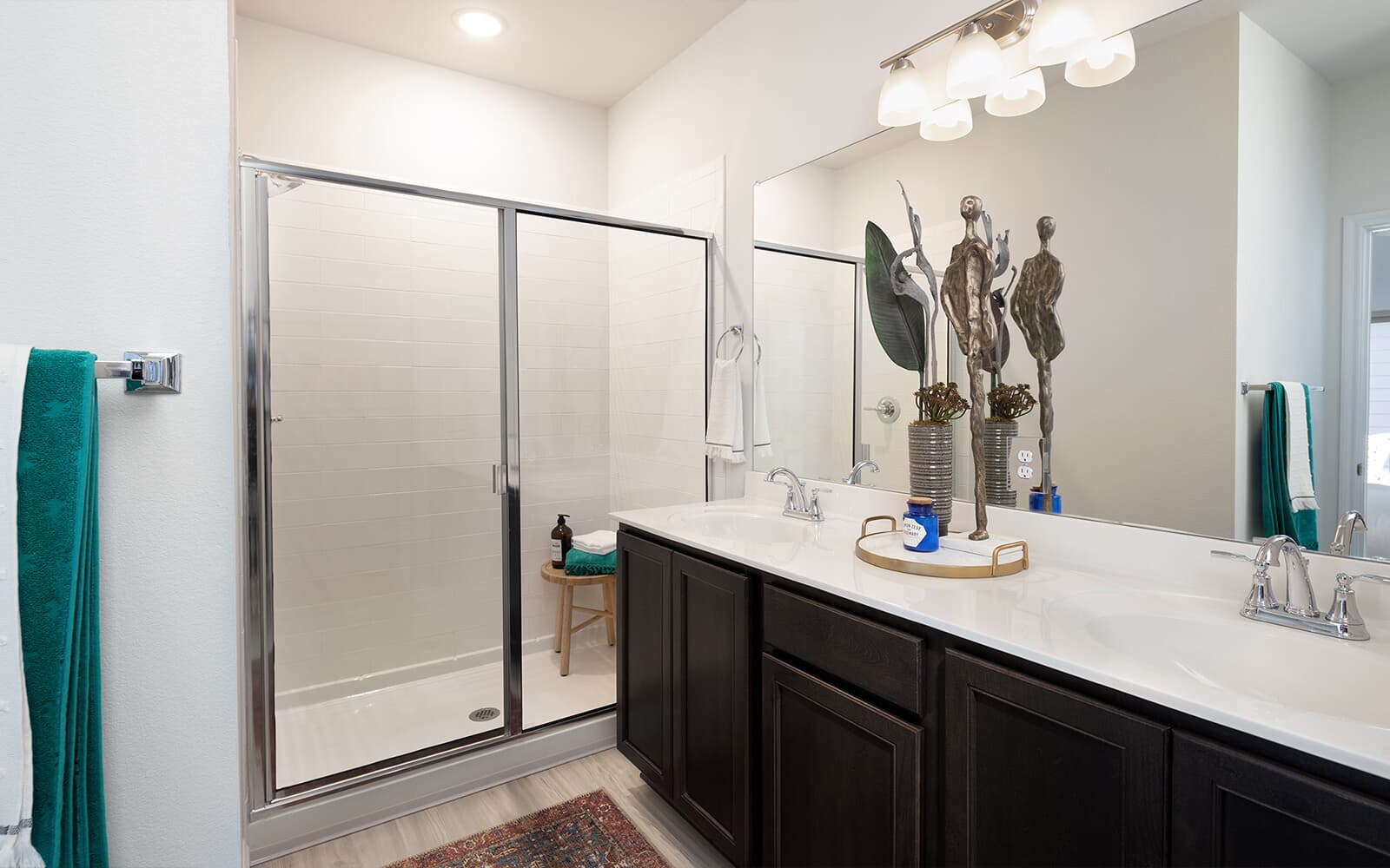 Berkley Primary Bathroom 460 x 600 32022