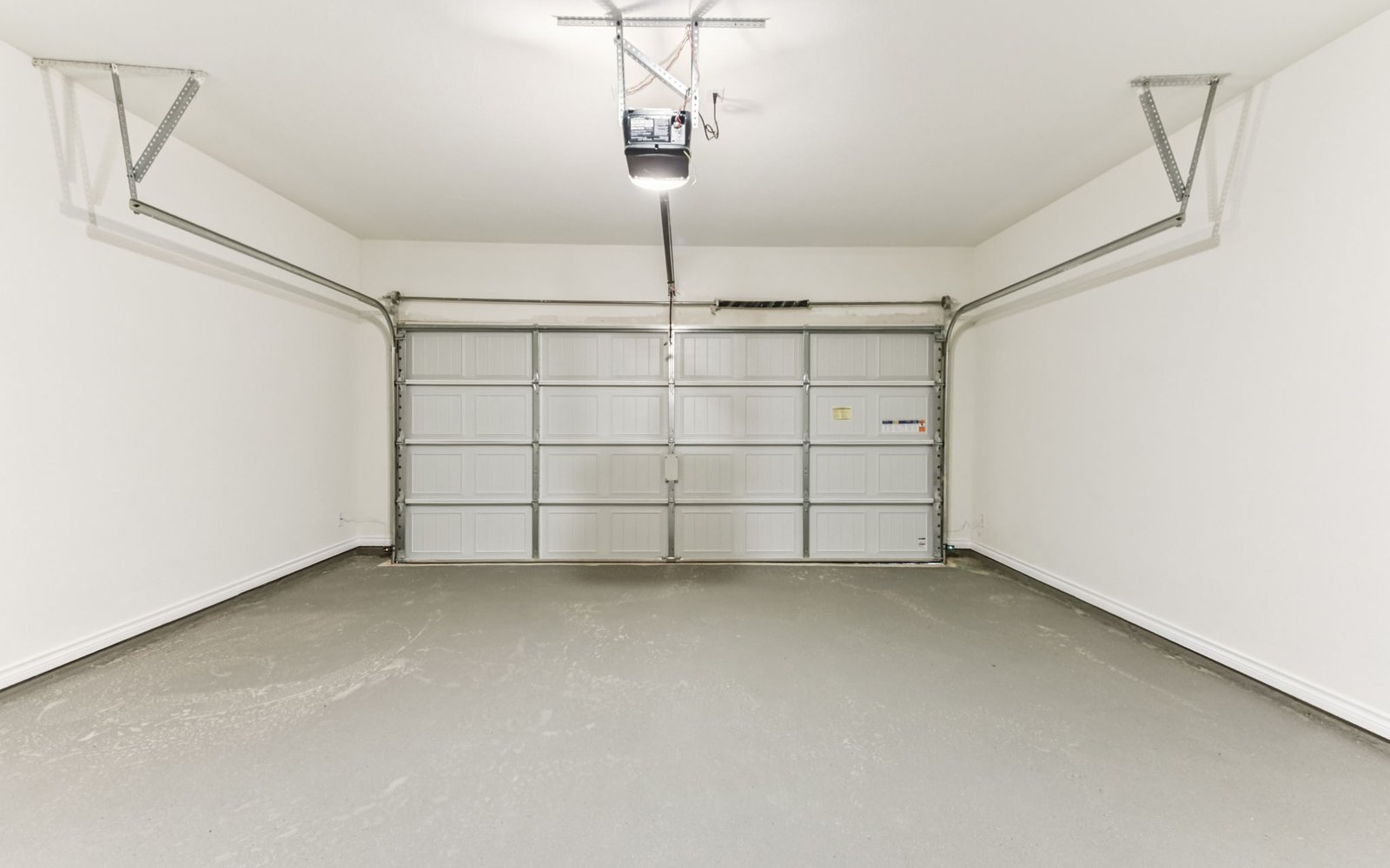 104 Maceo Way Unit 102 Garage