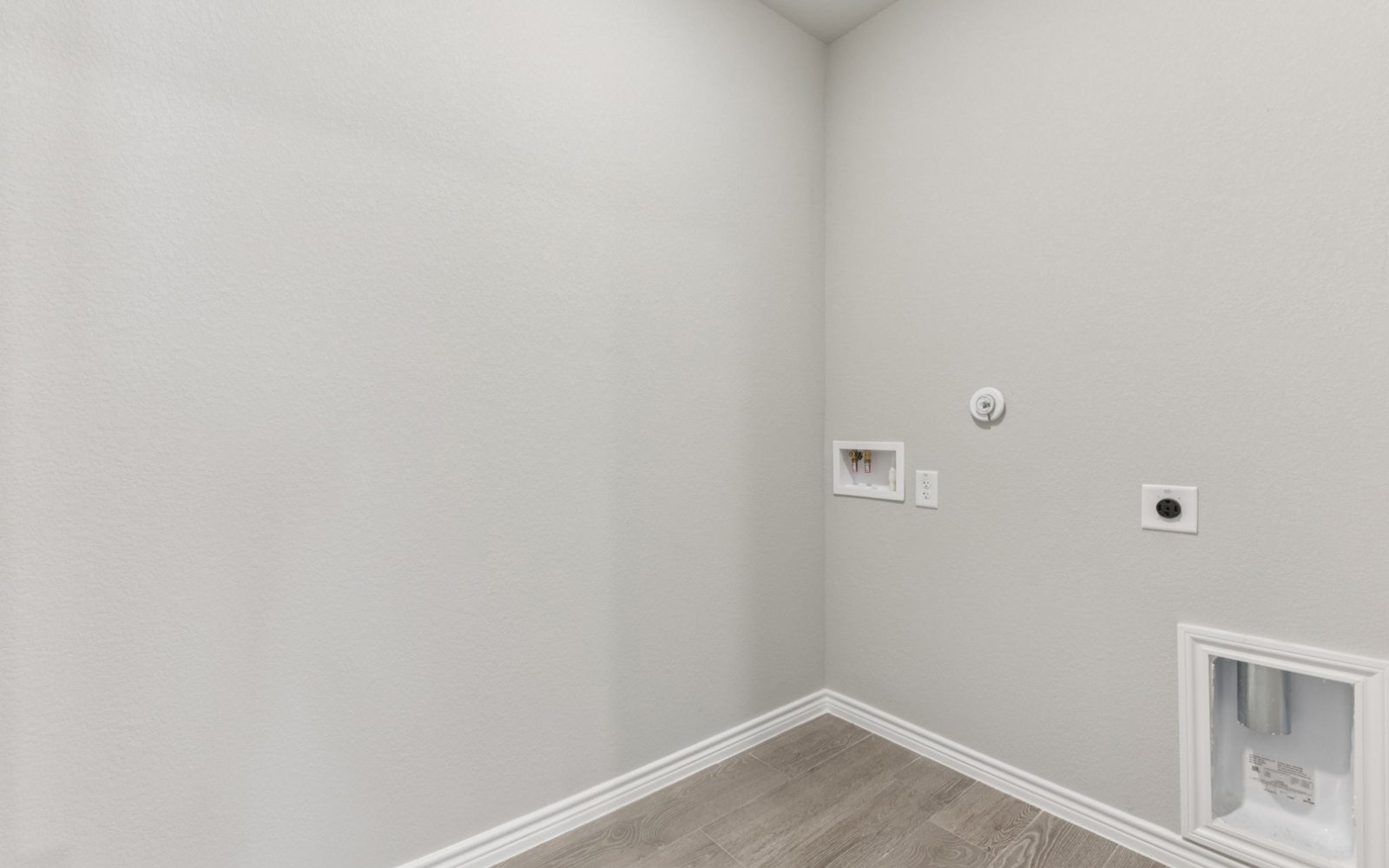 108 Maceo Way Unit 101 Utility Room