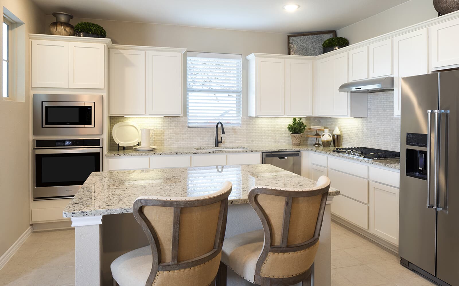 KissingTree-Villas-Tremont-kitchen By Brookfield Residential in Austin, Texas.