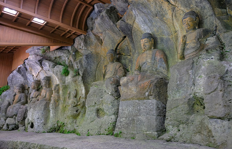 Usuki Stone Buddhas