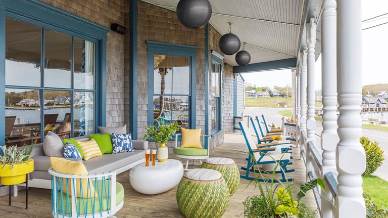 Summercamp Hotel in Martha's Vineyard