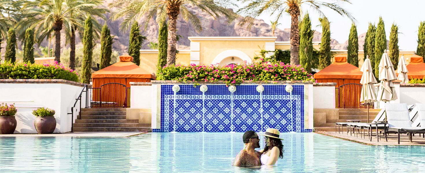 Enjoying the Oasis Pool at Omni Scottsdale Resort & Spa at Montelucia. Credit: @coupleyfitt + @lindsayborgphotogrpahy for Omni Scottsdale Resort & Spa at Montelucia. 