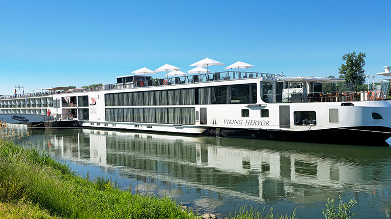Excursion boat in Kehl on the Rhine. Baden-Württemberg - Germany; Credit: BasieB
