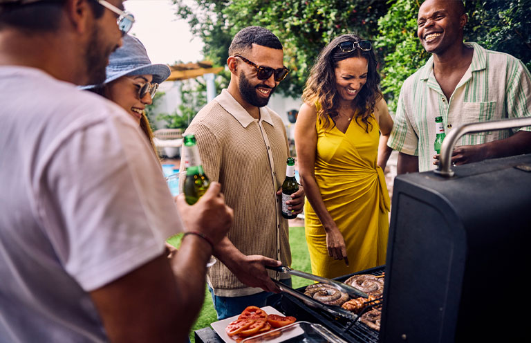 people bbq-ing