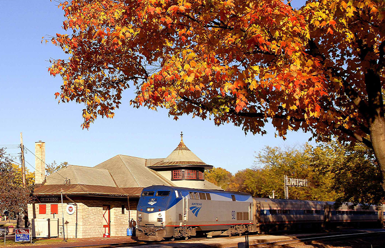 missouri train ride in fall