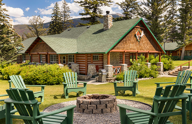 Fairmont Jasper Park Lodge firepit