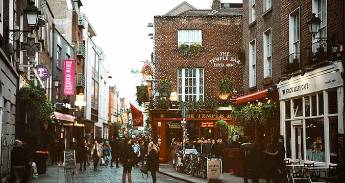 Dublin by Diogo Palhais