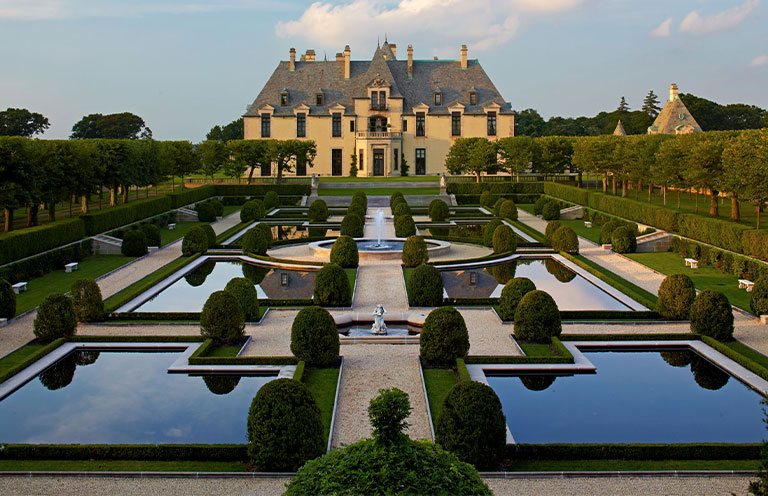 OHEKA Castle