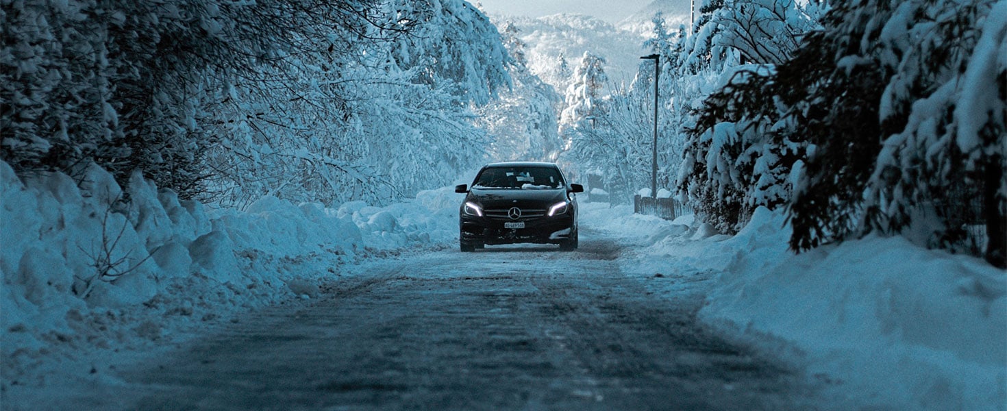 car driving in snow