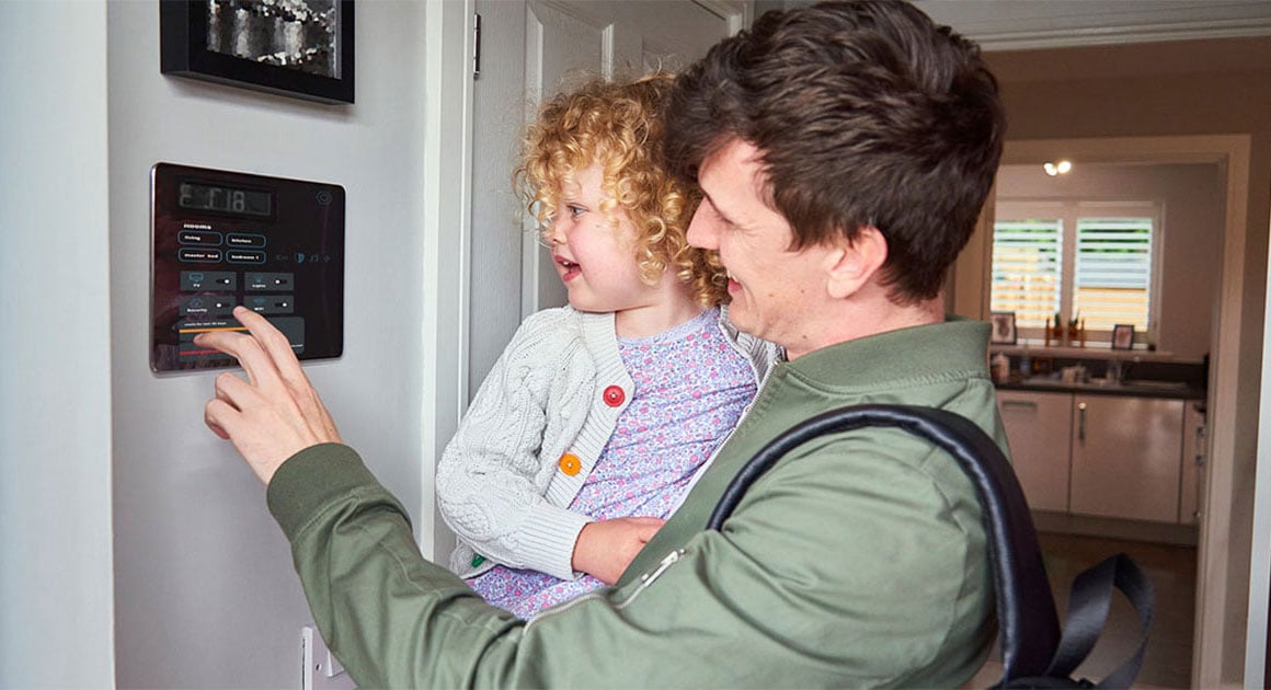 father with daughter at the thermostater 