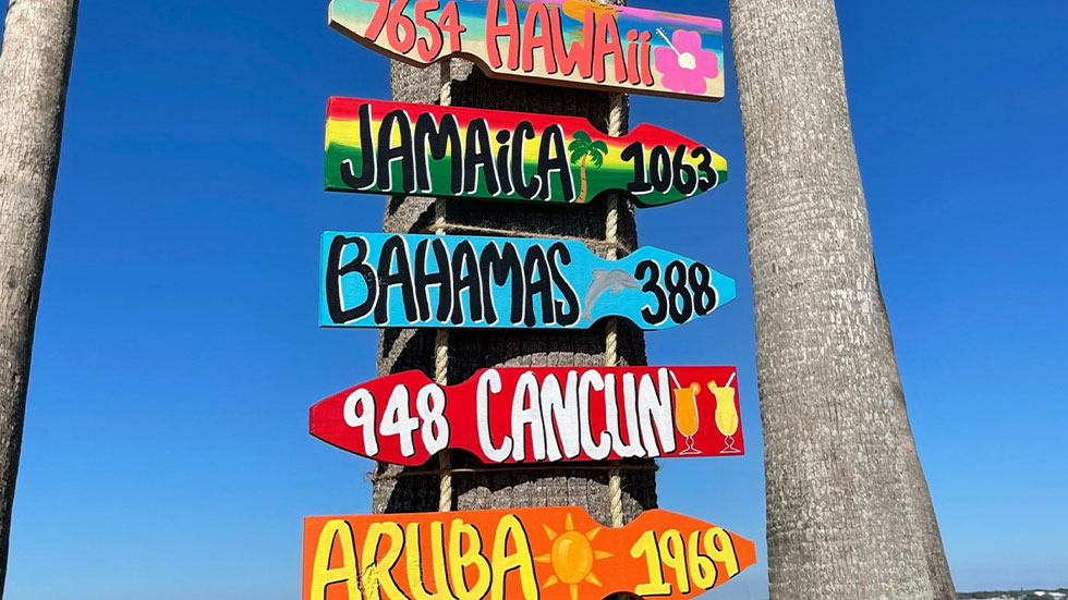 travel directional signs