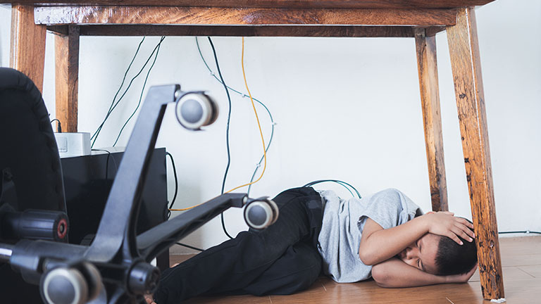 Earthquake. By natara