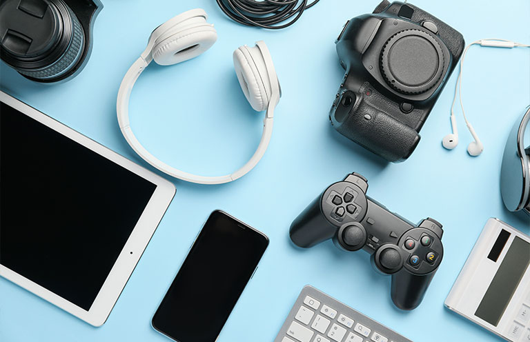 electronics, headphones, tablet, camera, controller, phone, keyboard