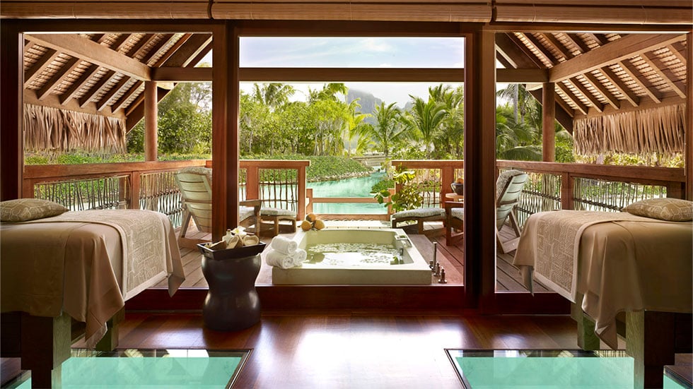 Four Seasons Resort Bora Bora