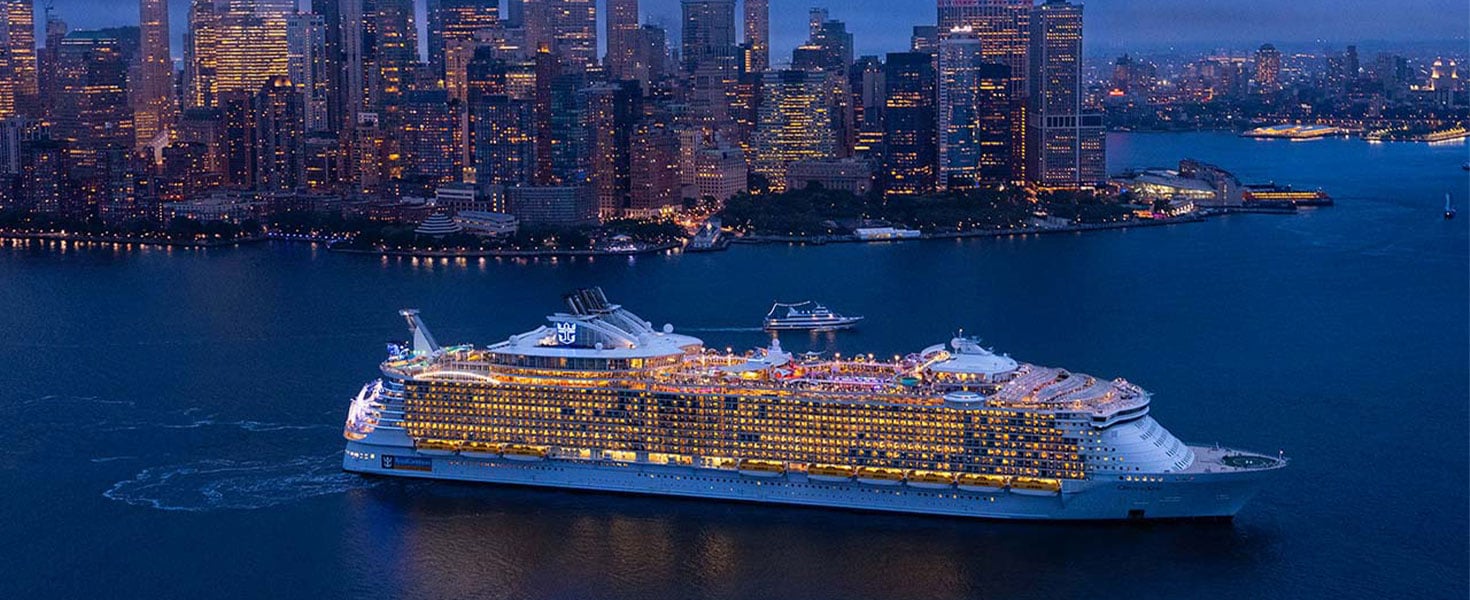 Royal Caribbean Oasis of the Seas cruise ship sailing from the New York area