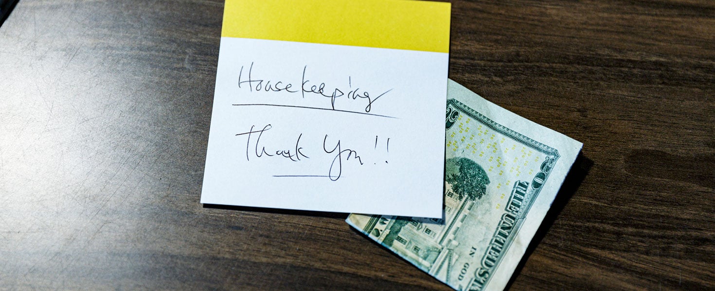 How Much To Tip In Hotels