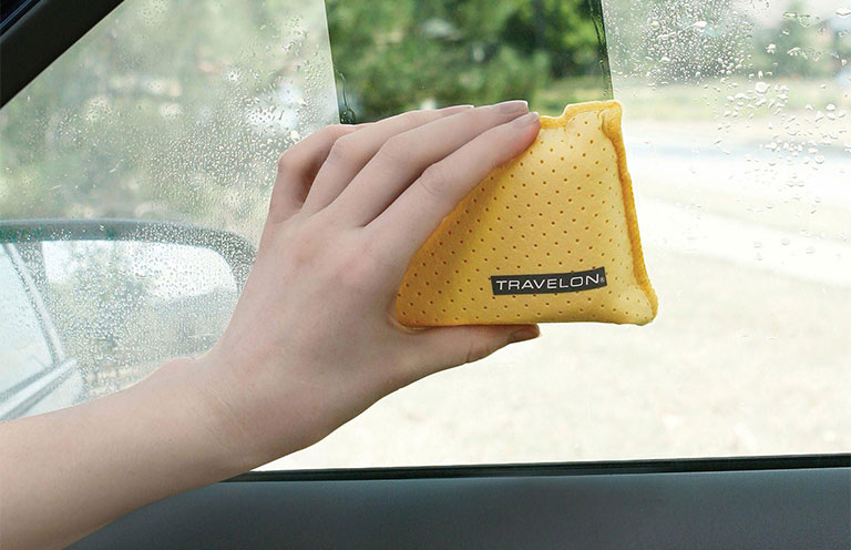 Travelon Windshield Cleaner and Defogger