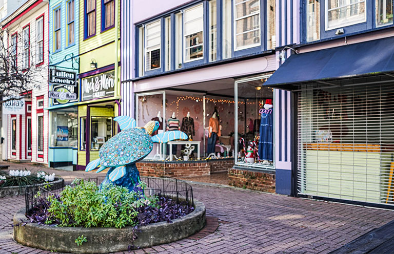 Turtle sculpture in downtown Galveston, TX