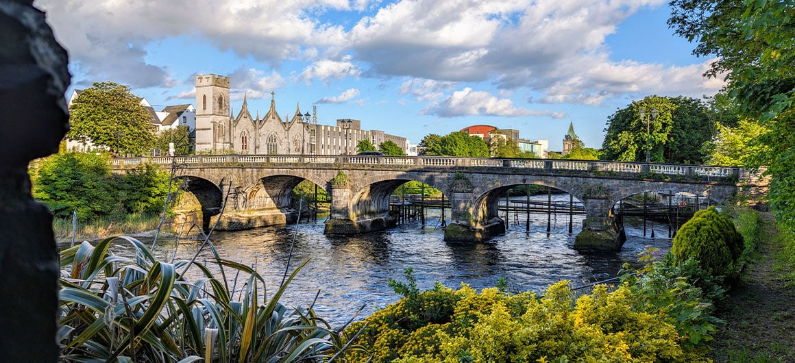 Salmon Weir bridge