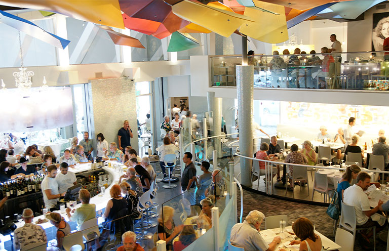 Lulu California Bistro