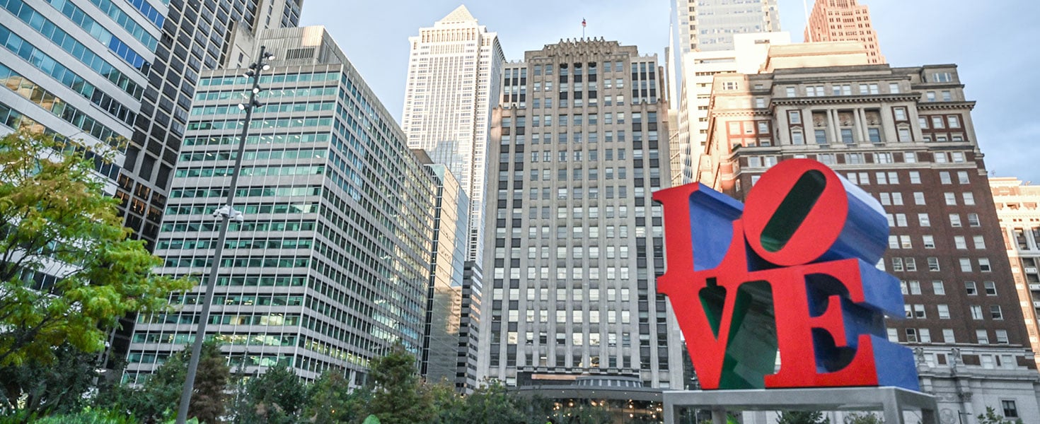 Center city Philadelphia, skyline. JFK plaza, Love park; Credit:Olga Kaya