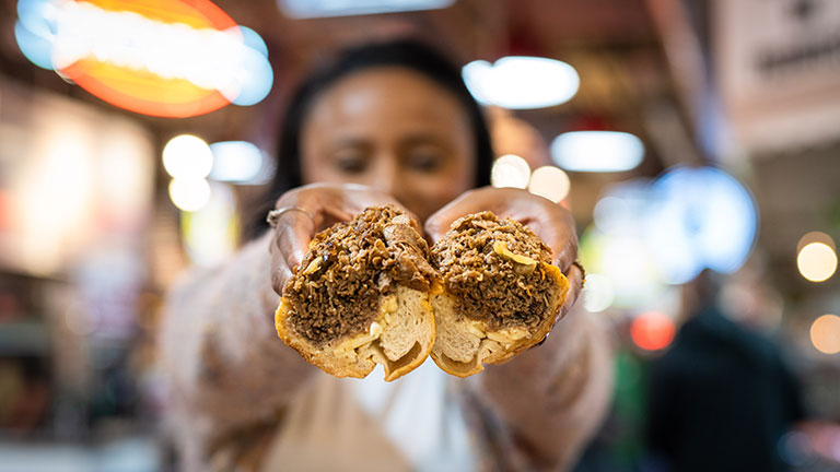 RTMcheesesteak (Reading Terminal) VISIT PHILADELPHIA®