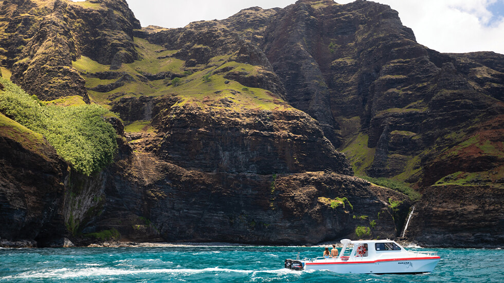 Boating off of Napali Coast, Hawaii