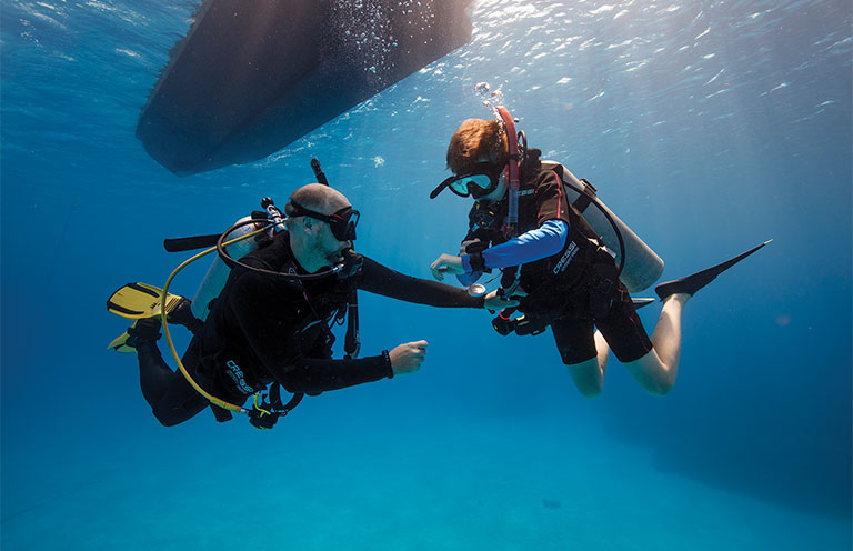 PADI course at the Four Seasons Resort Bora Bora