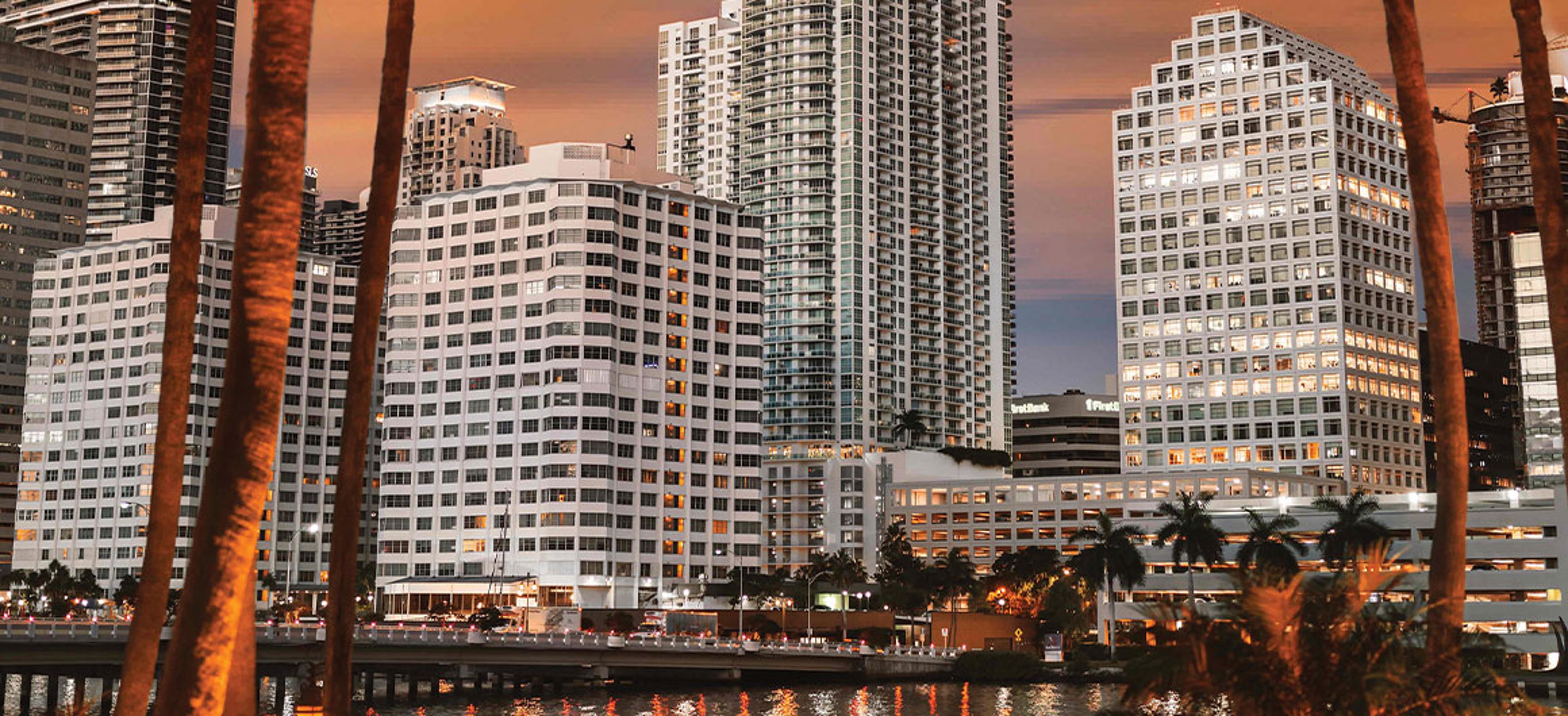 Miami, Florida skyline