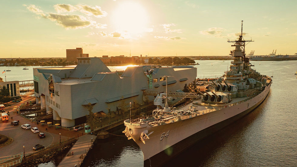 Nauticus museum and Battleship Wisconsin