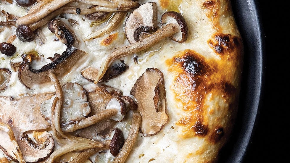 Truffle Mushroom Bianca Pizza